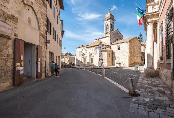 Apartamento Antico Borgo San Quirico dʼOrcia Exterior foto